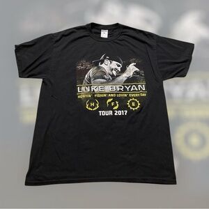 Luke Bryan 2017 Tour Celebrity T-Shirt Size XL